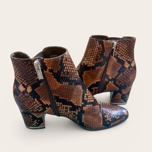 Calvin Klein Fioranna Snake Print Ankle Boots Block Heel Size 6